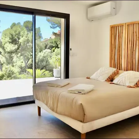 Villa Kalliope - Vue - Piscine - New Hyères